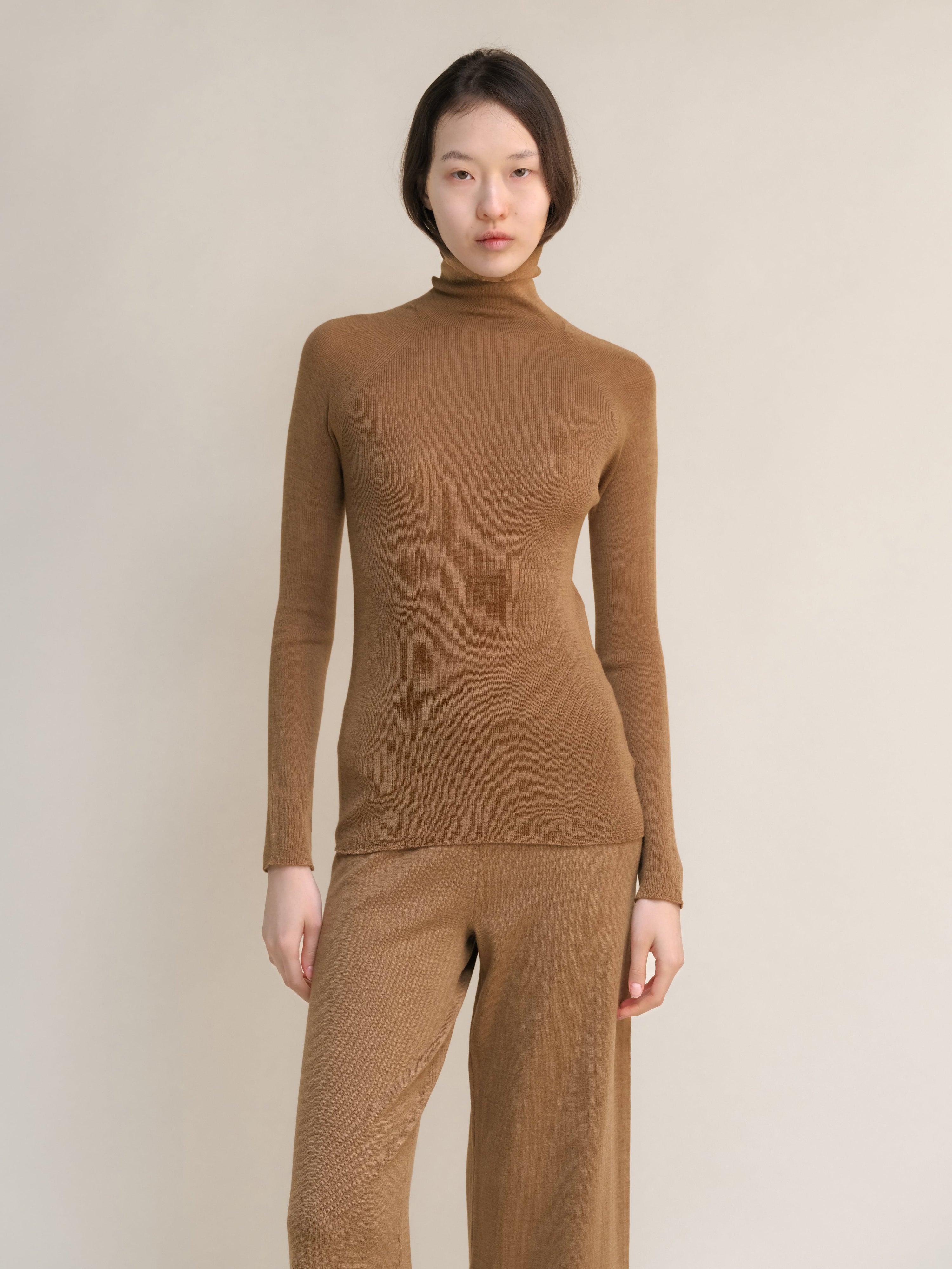 Extra Fine Merino Wool Ribbed Turtleneck (3D-Knit)
