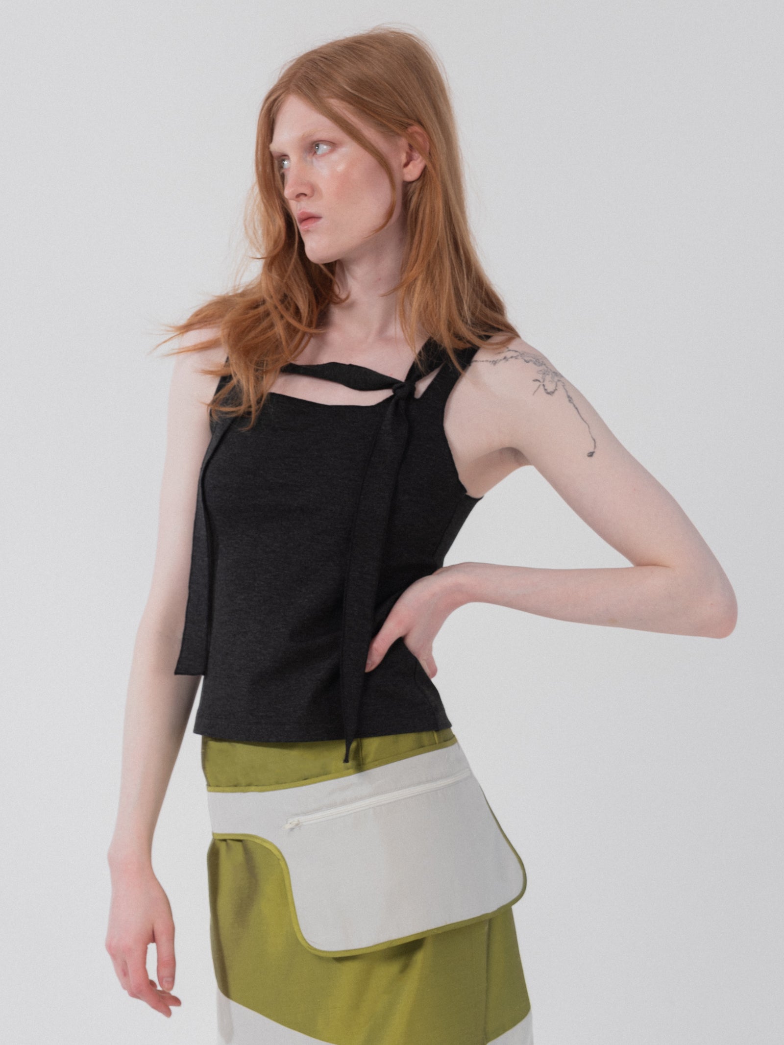 Linea rope vest Charcoal