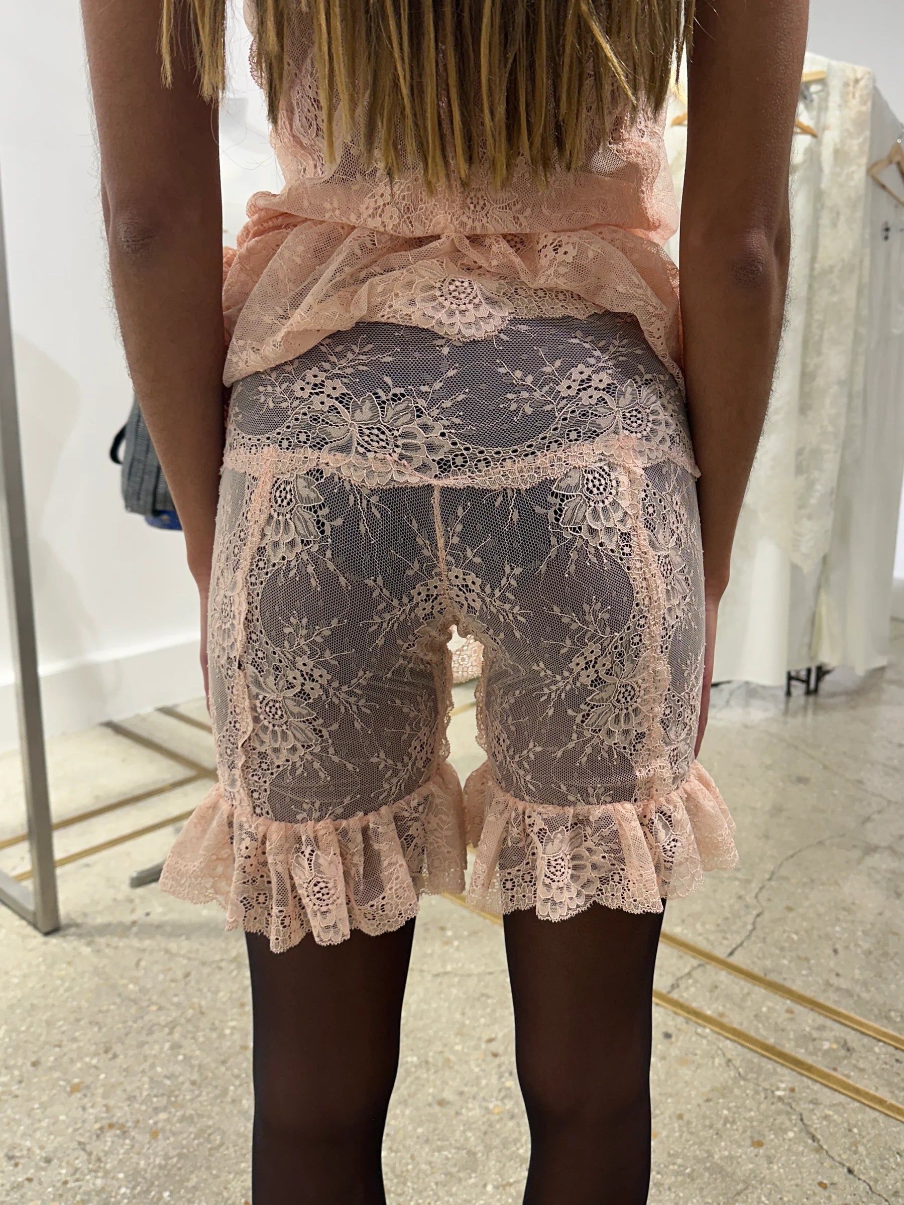 Lars Lace Ruffles Shorts